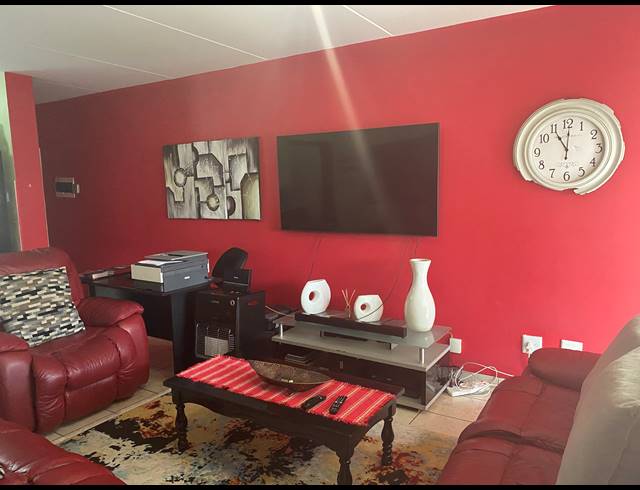 3 BEDROOM SECTIONAL TITLE FOR SALE IN PARKRAND